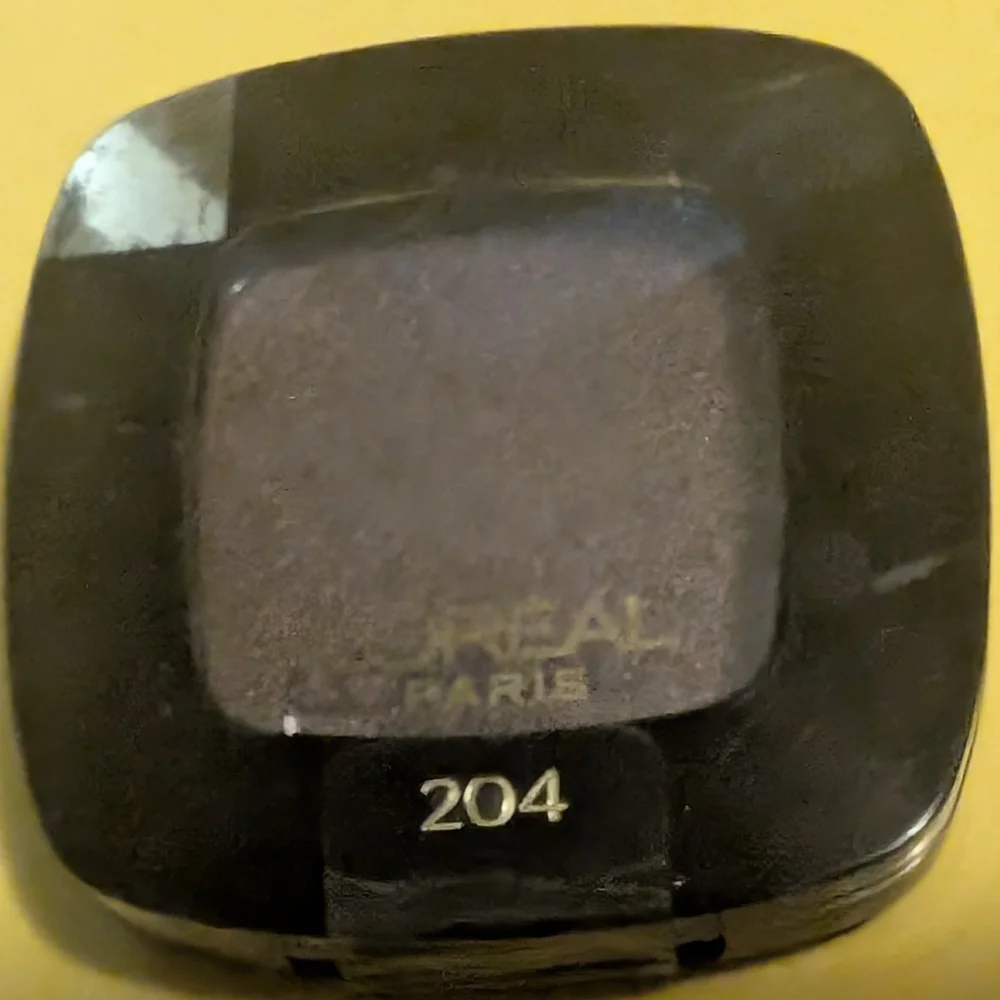 L'Oreal Mono Eyeshadow